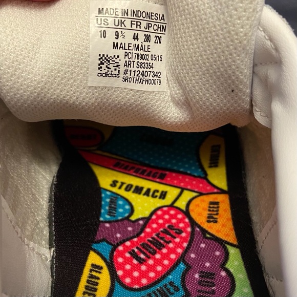 Adidas Pharrell Williams Superstar sneakers - Picture 6 of 8